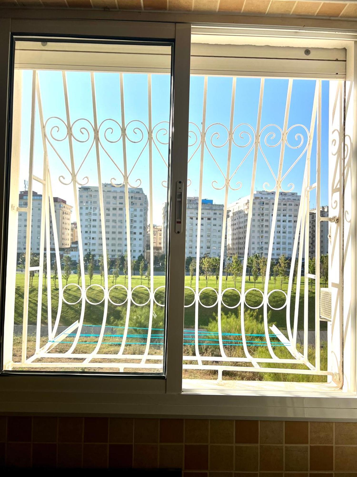 Sun-kissed Retreat In Tangier! *